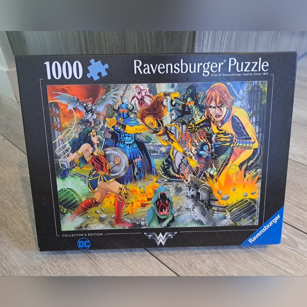 Brand New Ravensburger 1000+ Jigsaw Puzzle. Collector's Edition. Wonder Woman